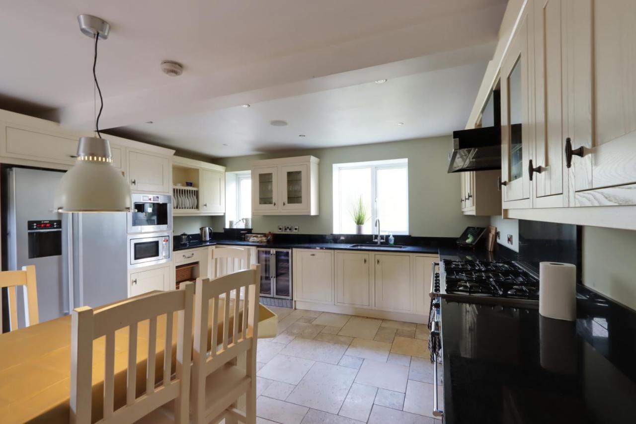 Bretton House Farm Retreat Villa Chester Dış mekan fotoğraf