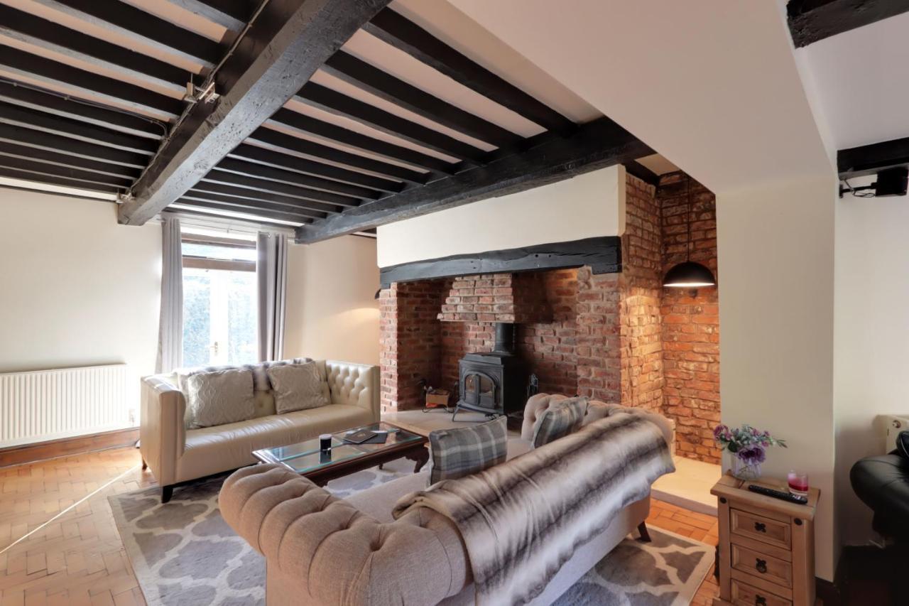 Bretton House Farm Retreat Villa Chester Dış mekan fotoğraf