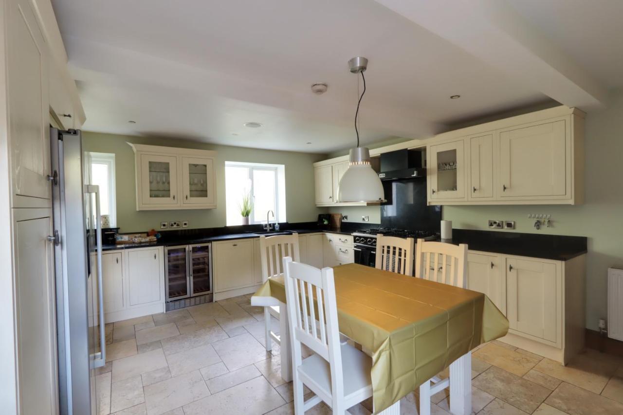 Bretton House Farm Retreat Villa Chester Dış mekan fotoğraf